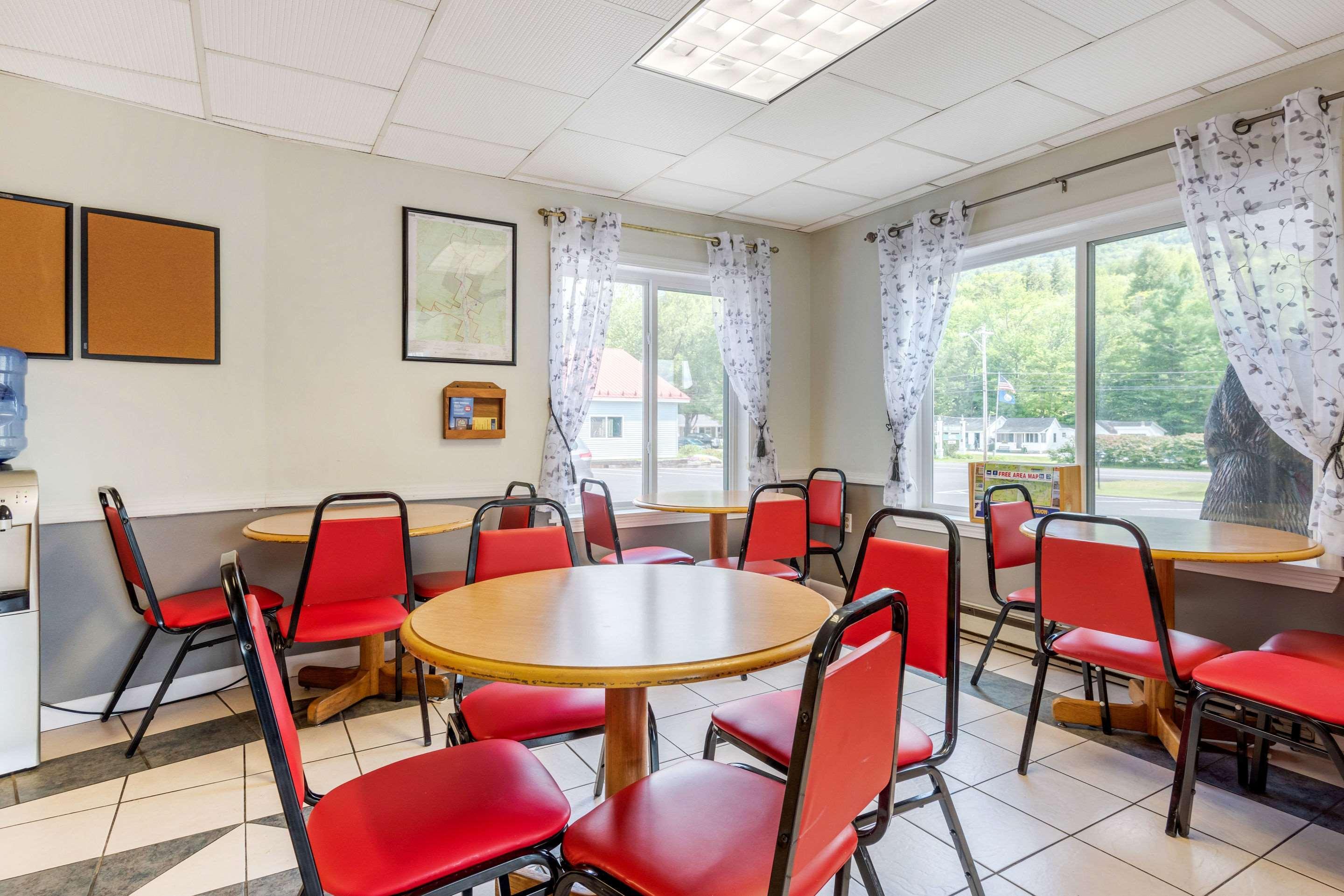 Quality Inn & Suites リンカーン エクステリア 写真