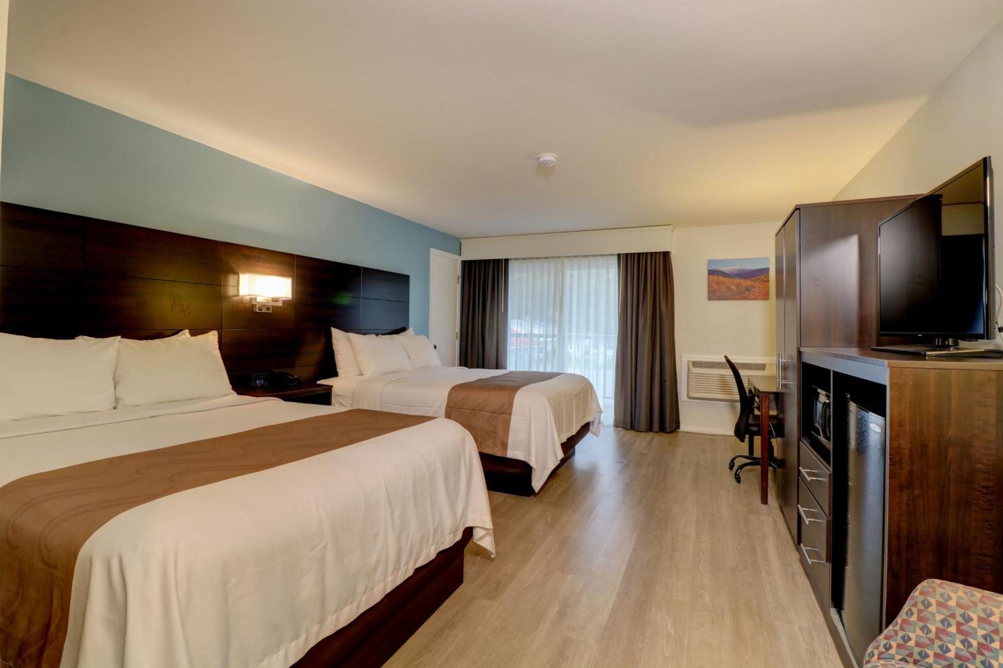 Quality Inn & Suites リンカーン エクステリア 写真