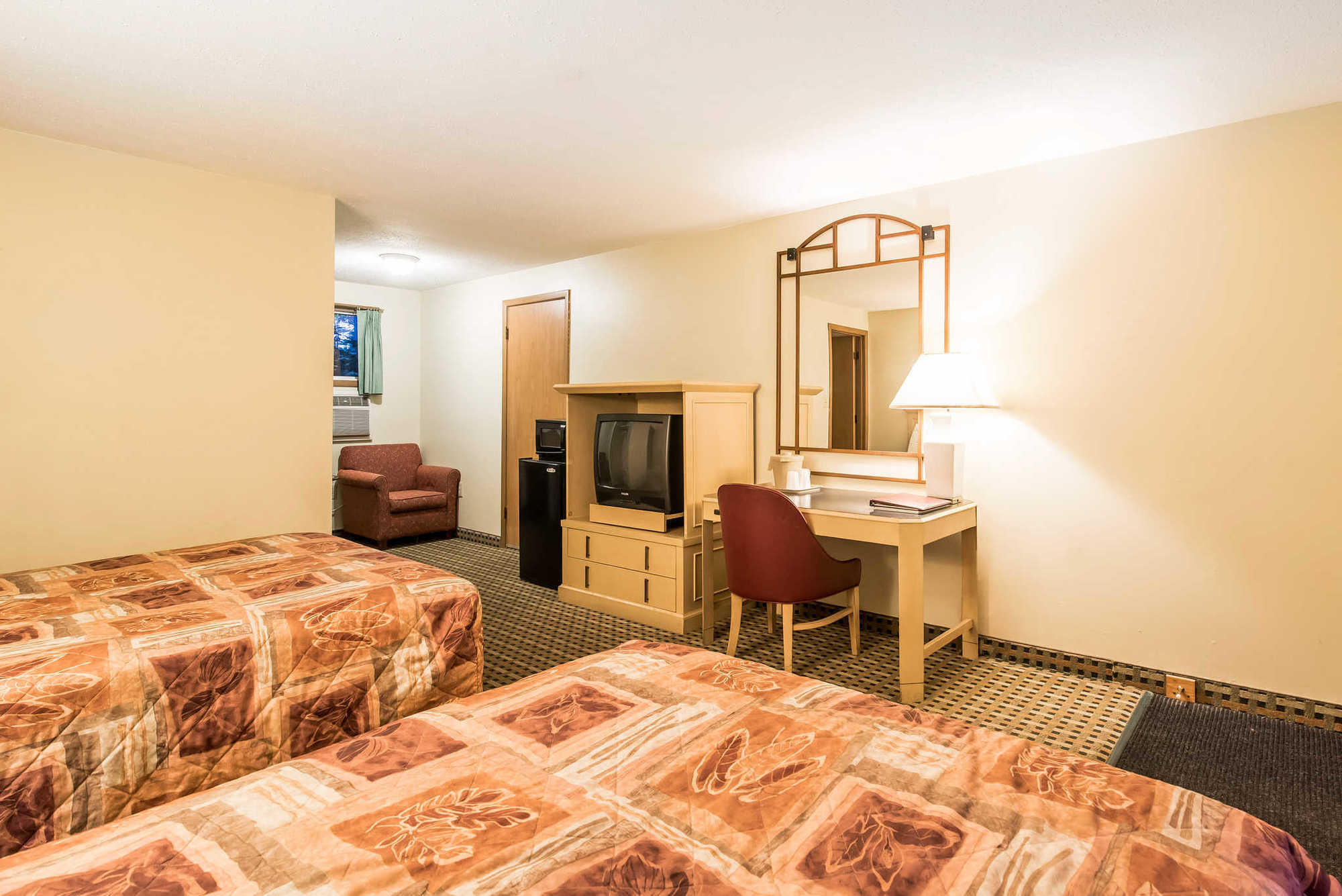 Quality Inn & Suites リンカーン 部屋 写真