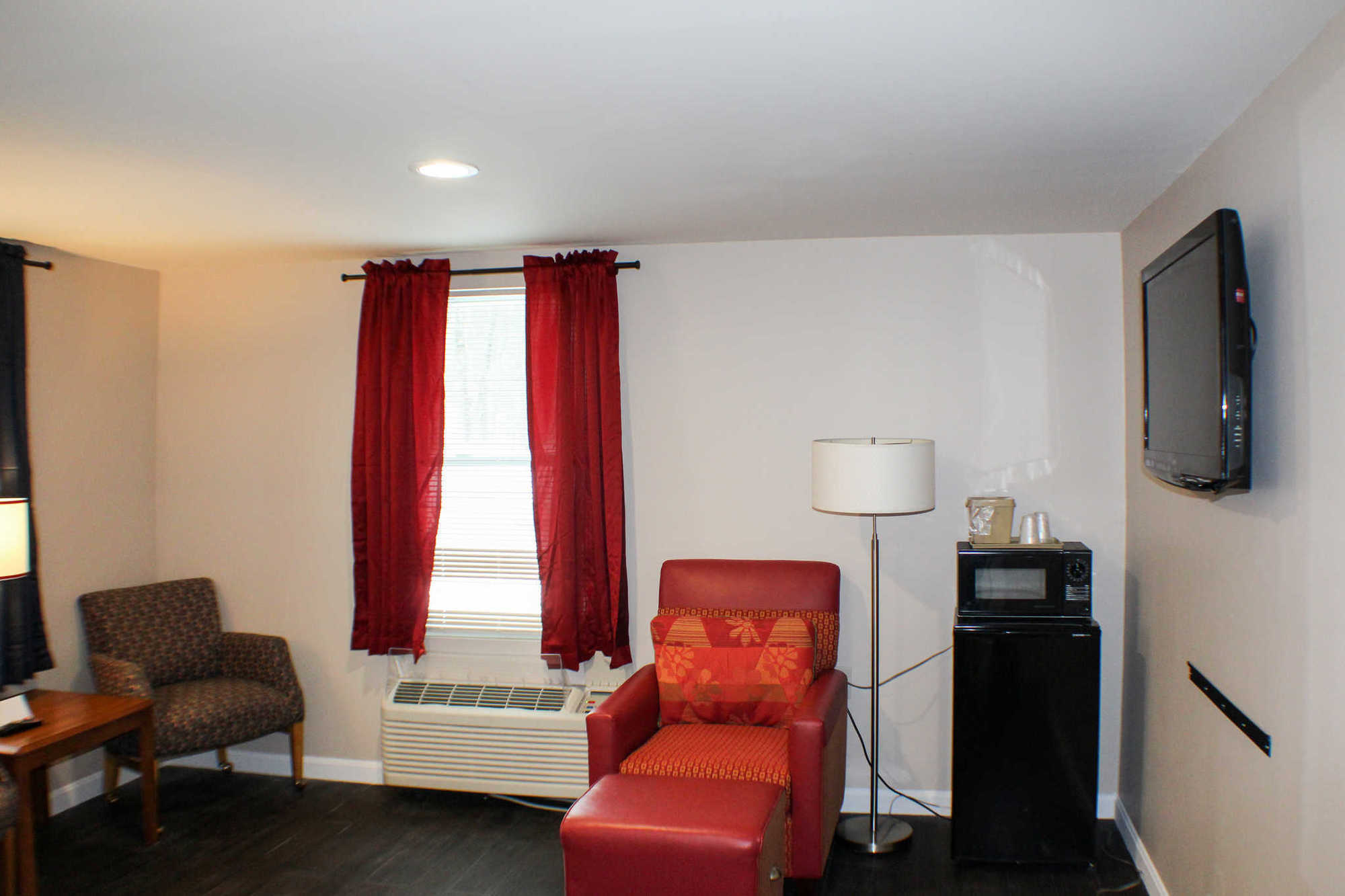 Quality Inn & Suites リンカーン 部屋 写真