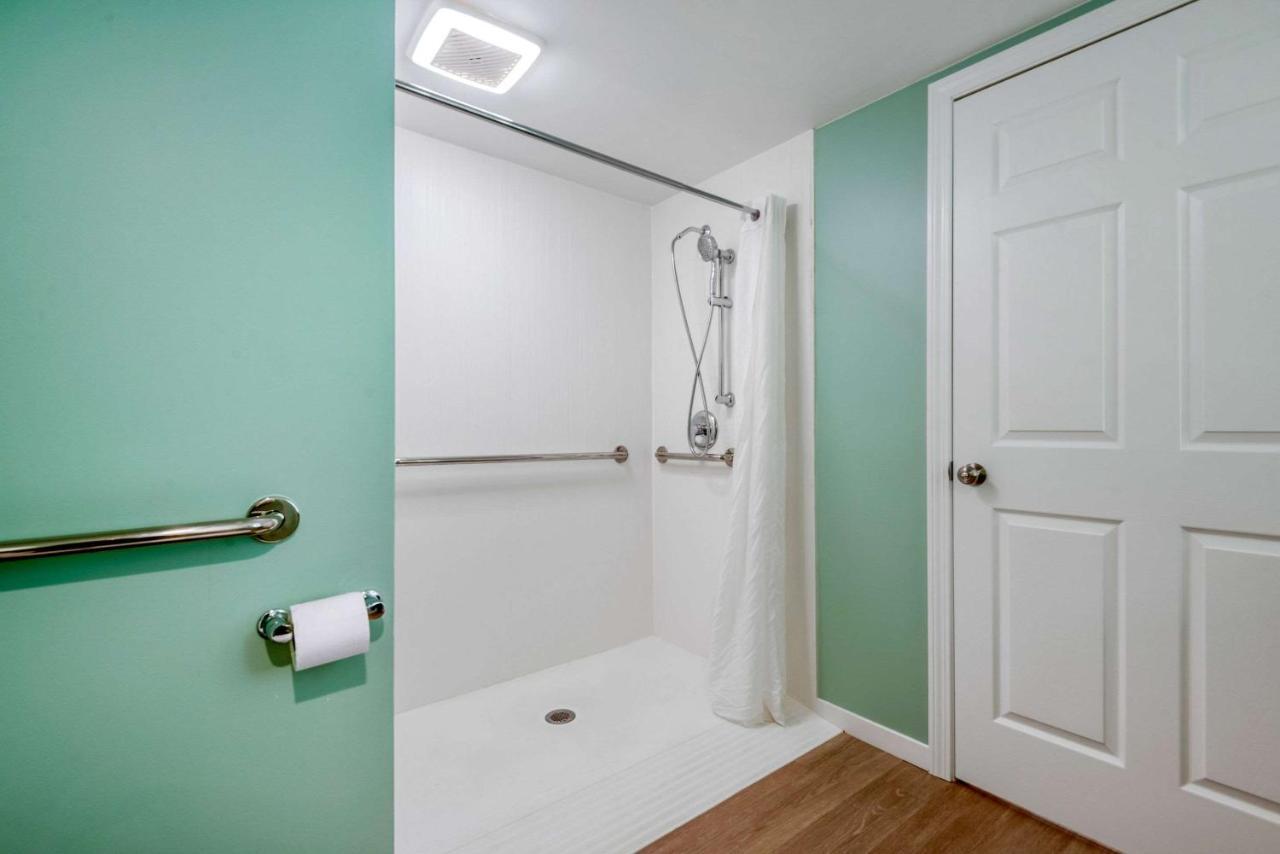 Quality Inn & Suites リンカーン エクステリア 写真